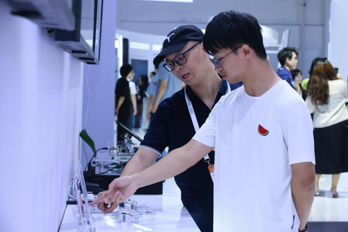 九游体育国科微全系边端AI芯片闪耀WAIC2024：加速拥抱与大模型(图6)