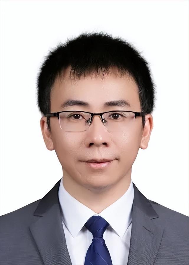 九游体育深圳技术大学14位学者入选全球前2%顶尖科学家榜单(图14)