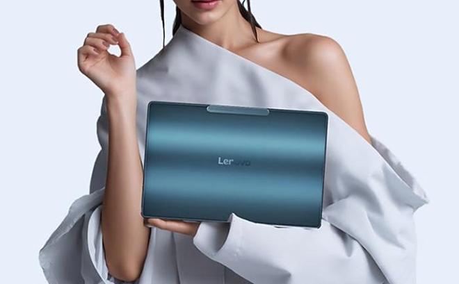 聊聊2025上半年笔记本行业的“新玩意”：卷轴屏PC亮相鸿蒙电脑登上舞台(图7)