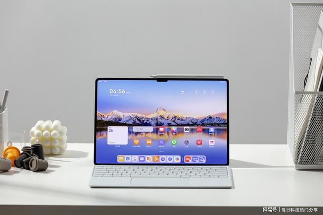 华为擎云 C9数博会首秀：定义新一代商用平板电脑核心生产力(图2)