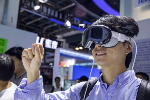 九游体育芯片打压之下“许多中企已追上或超过美国同行”(图1) 九游体育芯片打压之下“许多中企已追上或超过美国同行”(图1)